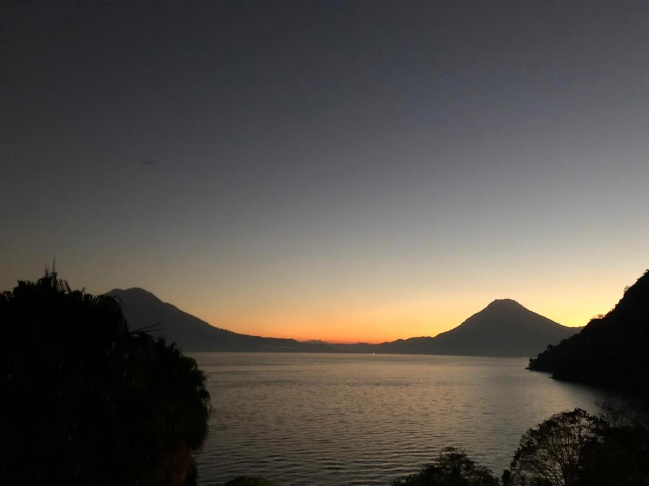 The Paradise Of Atitlan Suites - Free Breakfast Supplies Панахачель Екстер'єр фото
